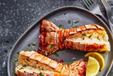 Air Fryer Lobster Tails with Lemon-Garlic Butter