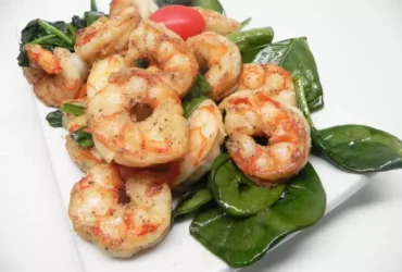 Sautéed Shrimp with Spinach