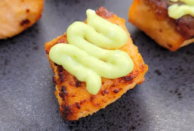 Air Fryer Spicy Salmon Bites with Avocado Lime Sauce