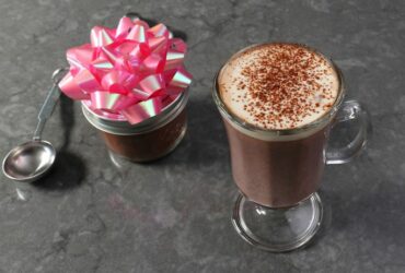 Instant Gingerbread Hot Chocolate