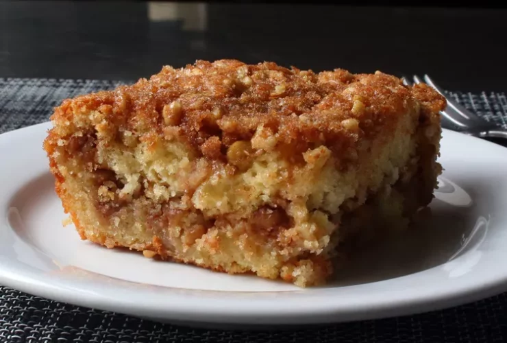 My Grandma’s Apple Coffee Cake Is the Holiday Treat I Fly Home For