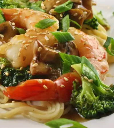 Shrimp with Broccoli in Garlic Sauce