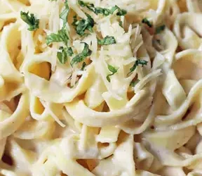 To Die For Fettuccine Alfredo