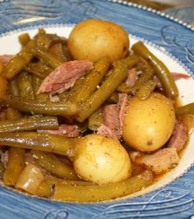 Slow Cooker Green Beans, Ham and Potatoes